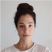 Una persona joven, responsable, con doble licenciatura y
experiencia multicultural de 3 años, con ganas de aprender y enseñar.